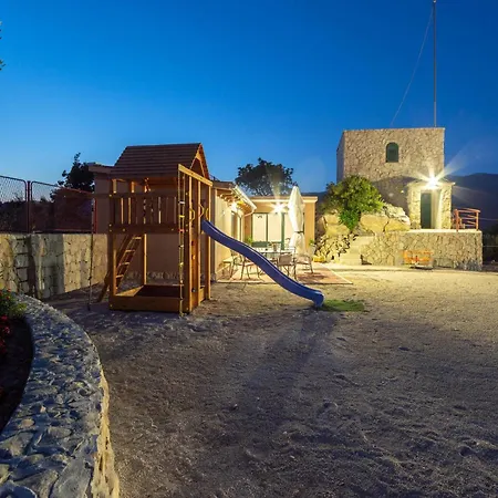 Cozy In With Kitchen דירה ספליט